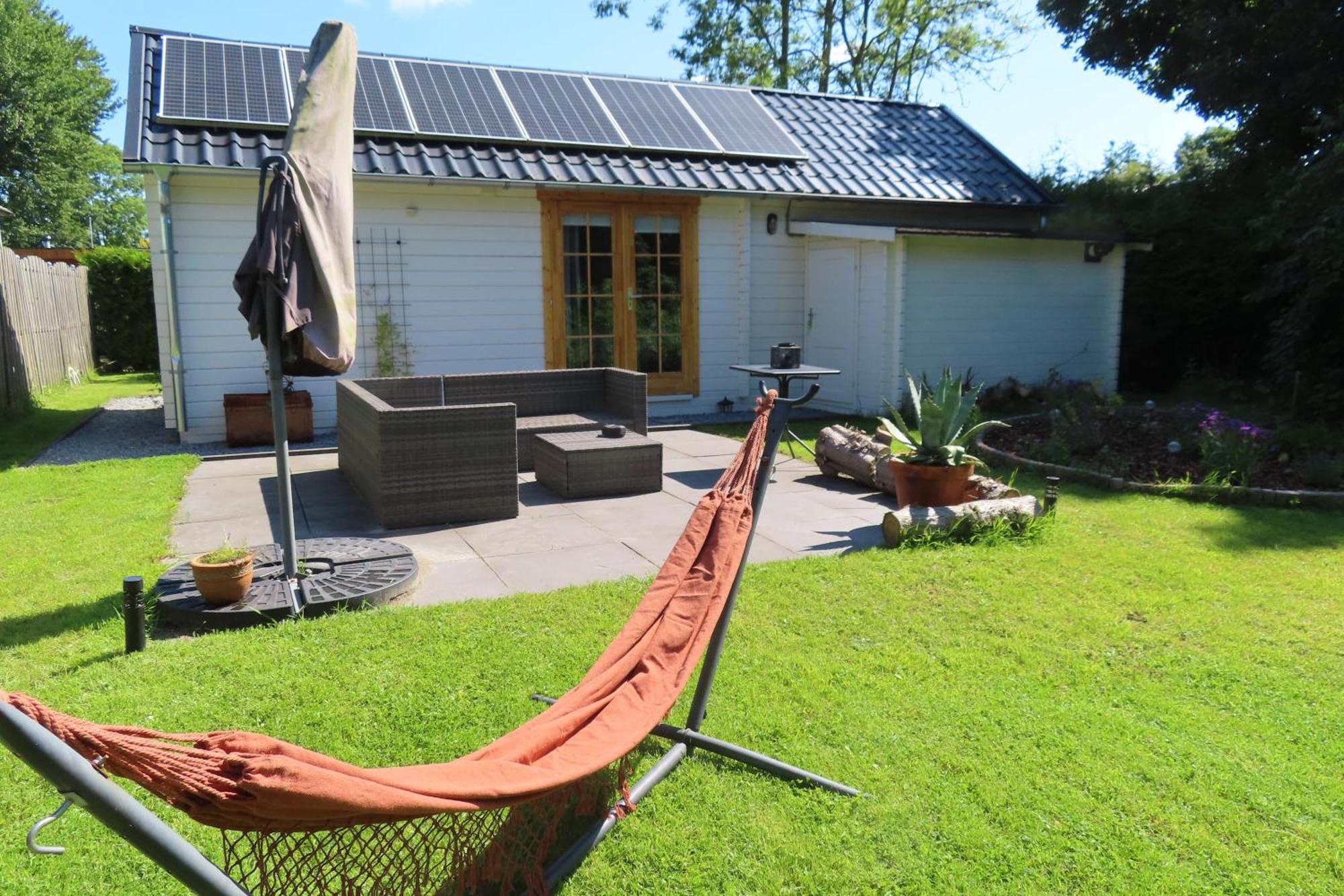 Tiny Botanic House Villa Tzummarum Luaran gambar